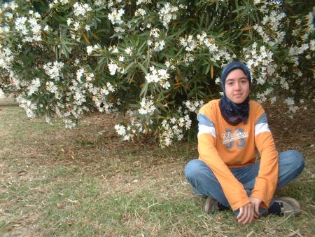 warda 7da al xard c sara